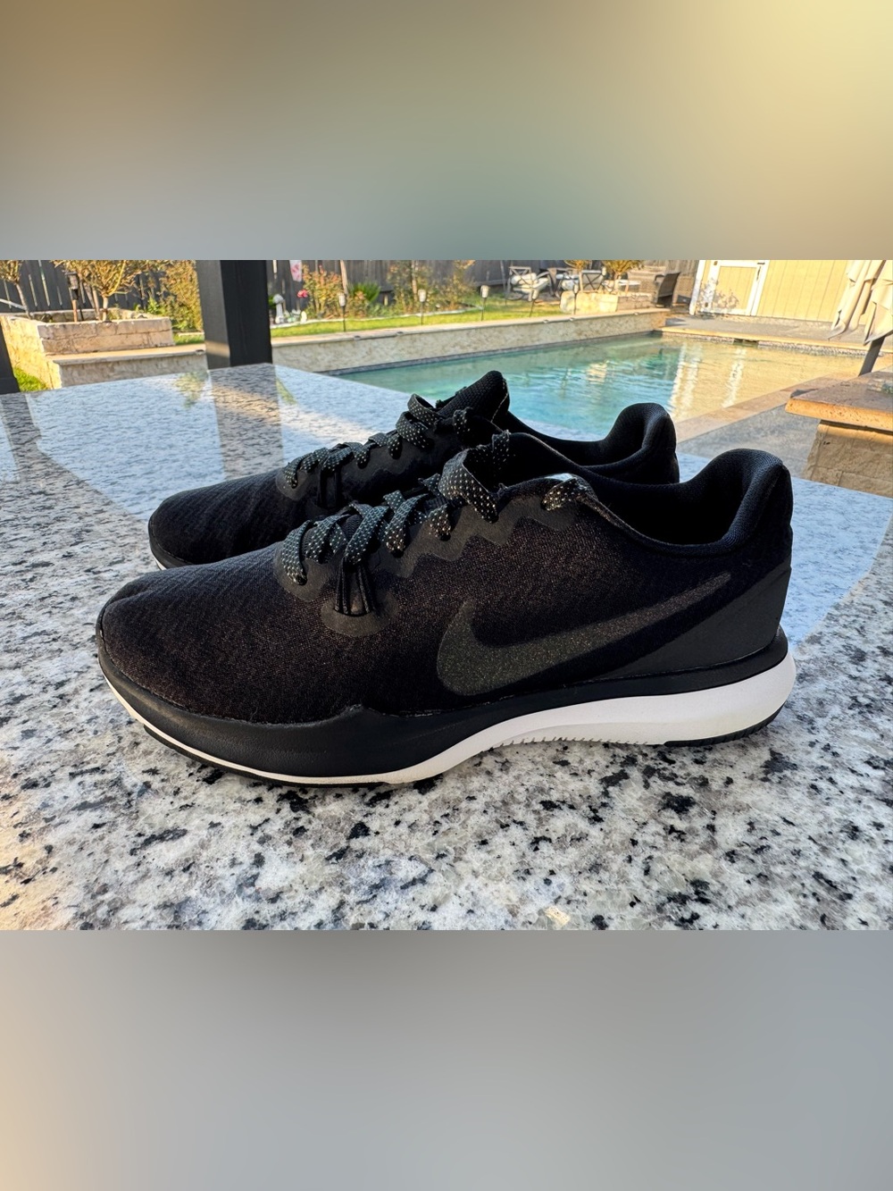 Nike Black and White Low-Top Athletic Sneakers TR7